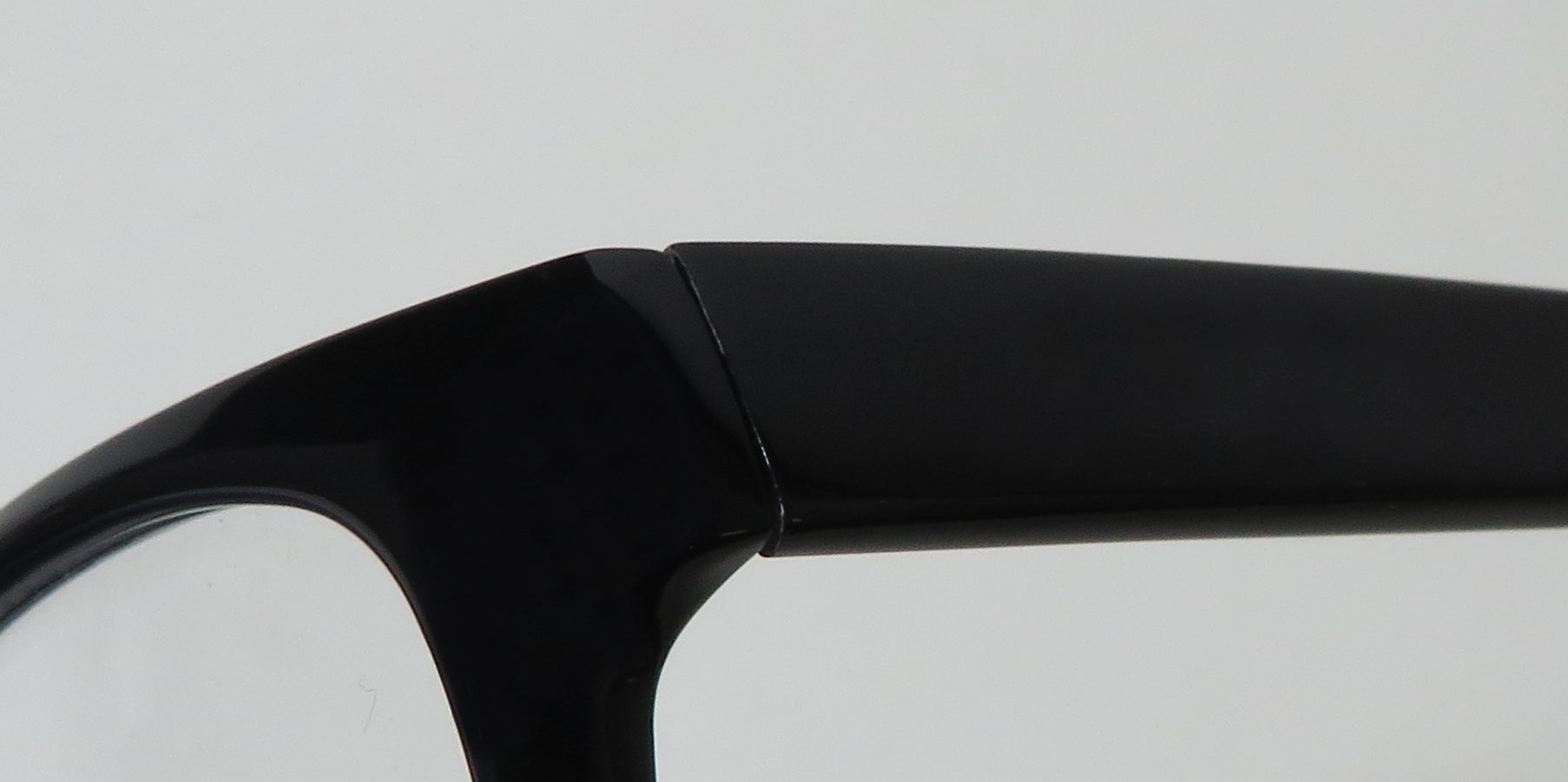 Vera Wang Luxe Ila Eyeglasses
