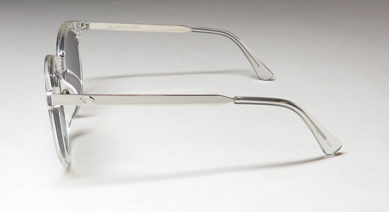 Oscar de la Renta Oscar 1289 Sunglasses