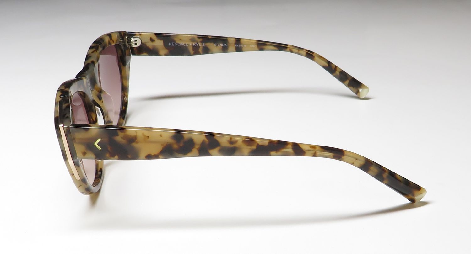 Kendall + Kylie Kks5015 Sienna Sunglasses