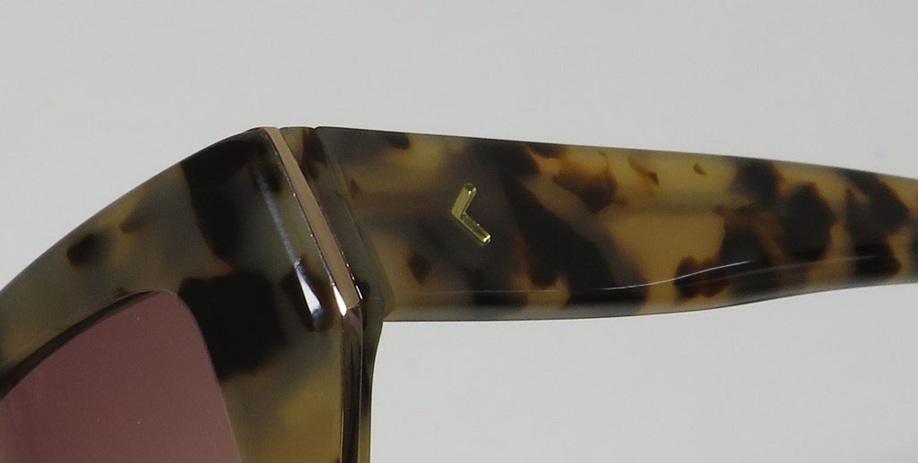 Kendall + Kylie Kks5015 Sienna Sunglasses