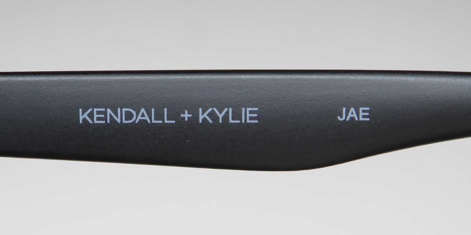 Kendall + Kylie Kk5135 Jae Sunglasses