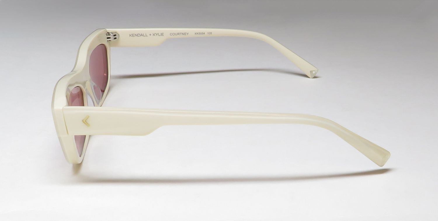 Kendall + Kylie Kk5054 Courtney Sunglasses
