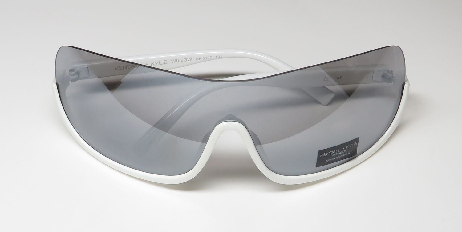 Kendall + Kylie Kk5107 Willow Sunglasses