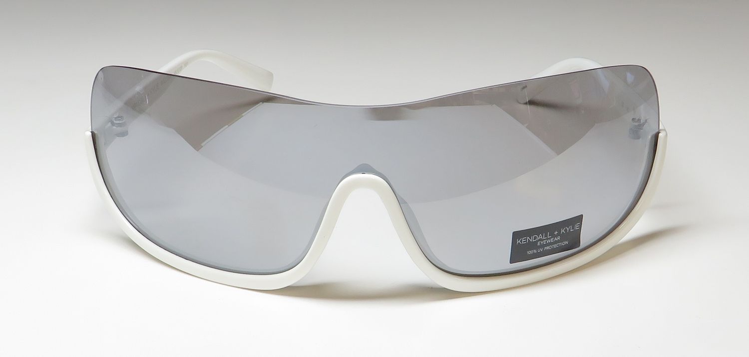 Kendall + Kylie Kk5107 Willow Sunglasses