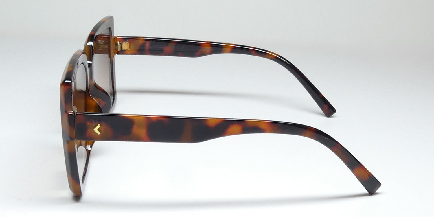 Kendall + Kylie Kk5157 Casey Sunglasses
