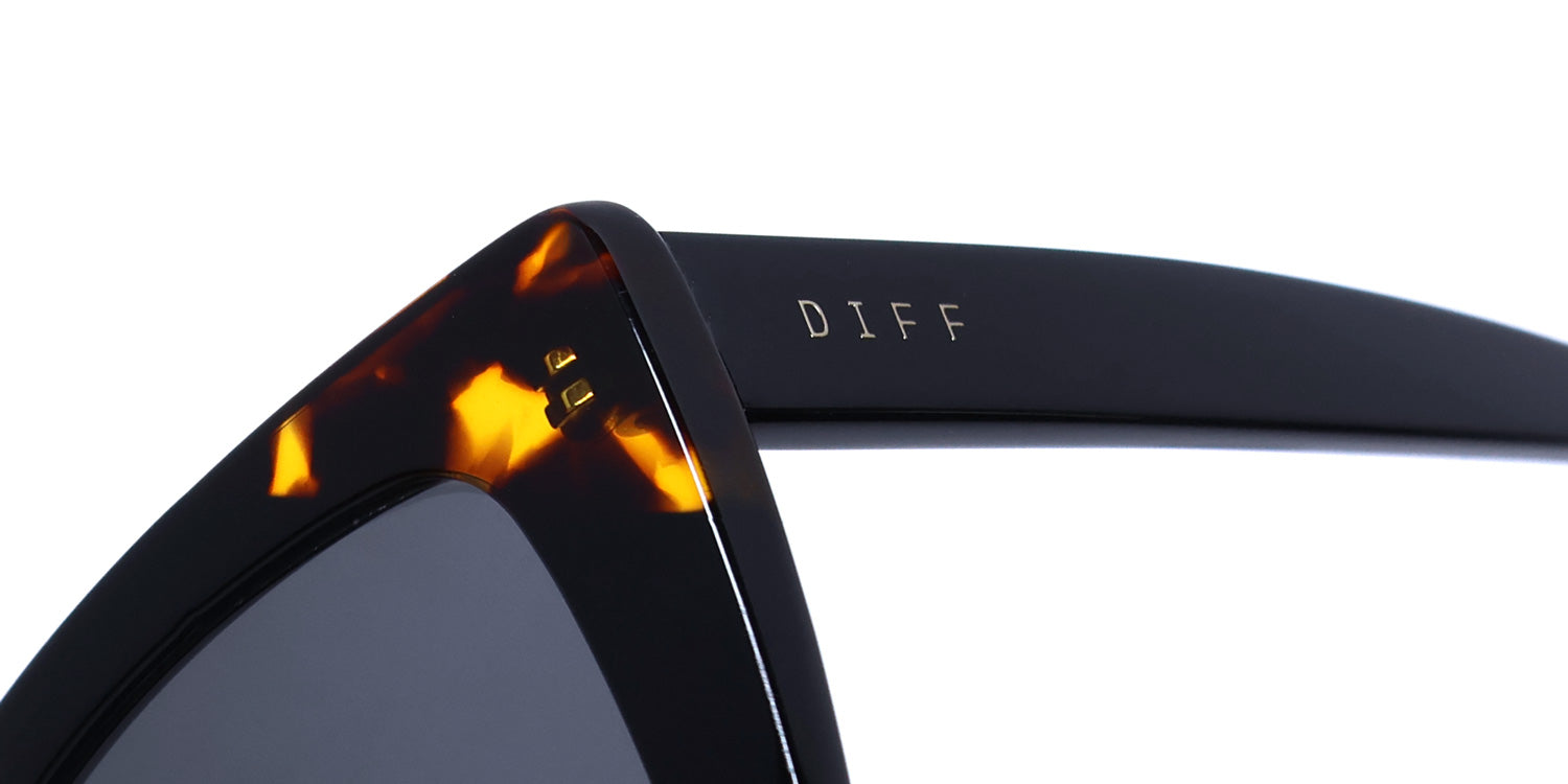 Diff Lizzy Sunglasses